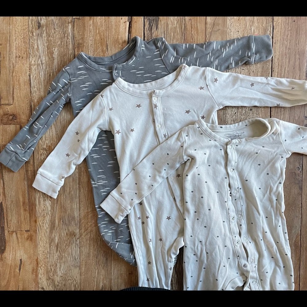 Colored Organics snap jammies with feet